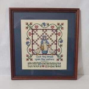 Vtg Professionally Framed Needlepoint